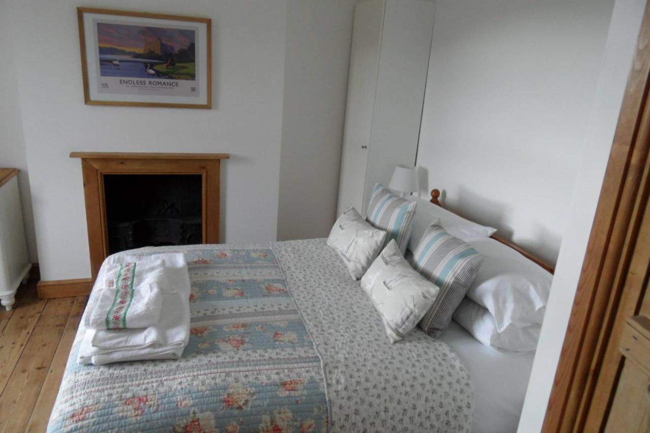 Farthings Hook Mill Holiday Cottage Henrys Moat Buitenkant foto